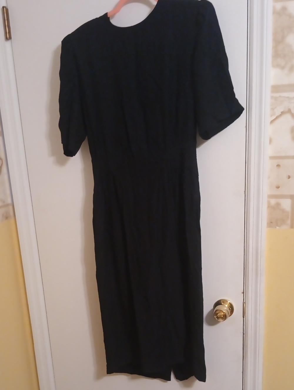 Silk Women's Black Midi Dress with Short Sleeves